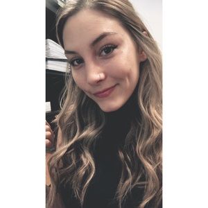 Meet your Posher, Kaylin